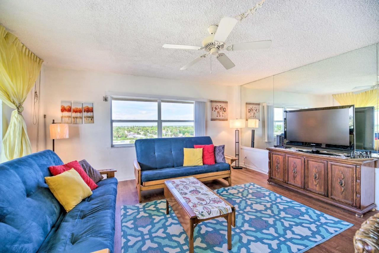 Pet-Friendly Satellite Beach Condo With Balcony! Экстерьер фото