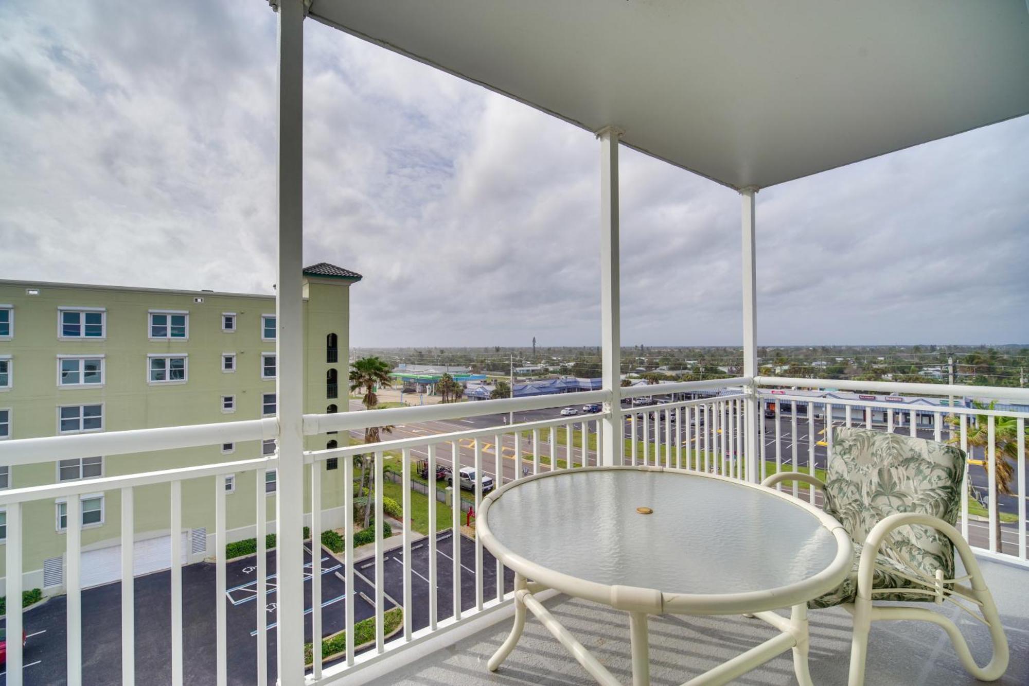 Pet-Friendly Satellite Beach Condo With Balcony! Экстерьер фото